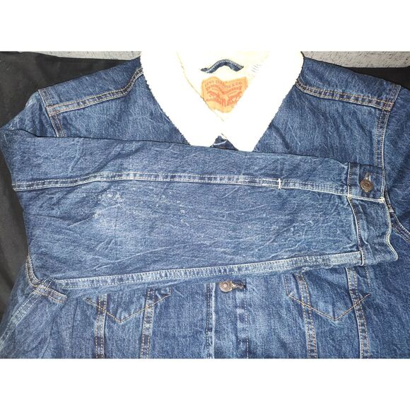 Levi's Blue Denim Sherpa Trucker Jacket Sz XL - Picture 5 of 7